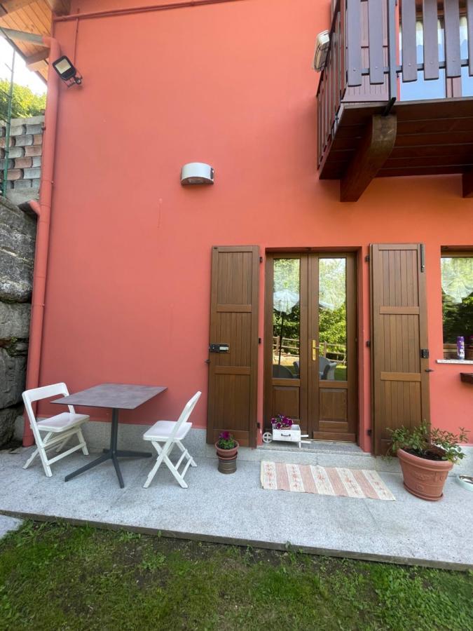 Casa Iris Hotel Omegna Bagian luar foto